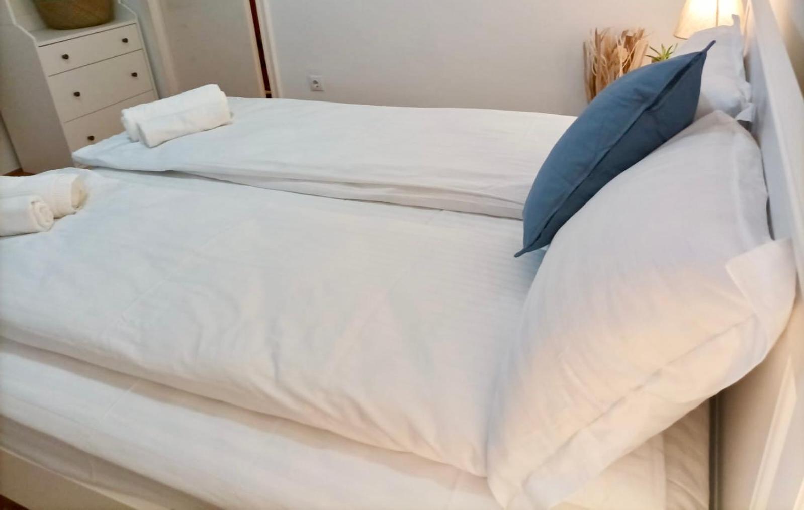Sky Apartment Одореу Секуеш Екстериор снимка